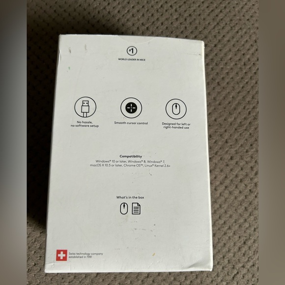 Logitech B100 Full-Size Corded Mouse - Picture 4 of 6